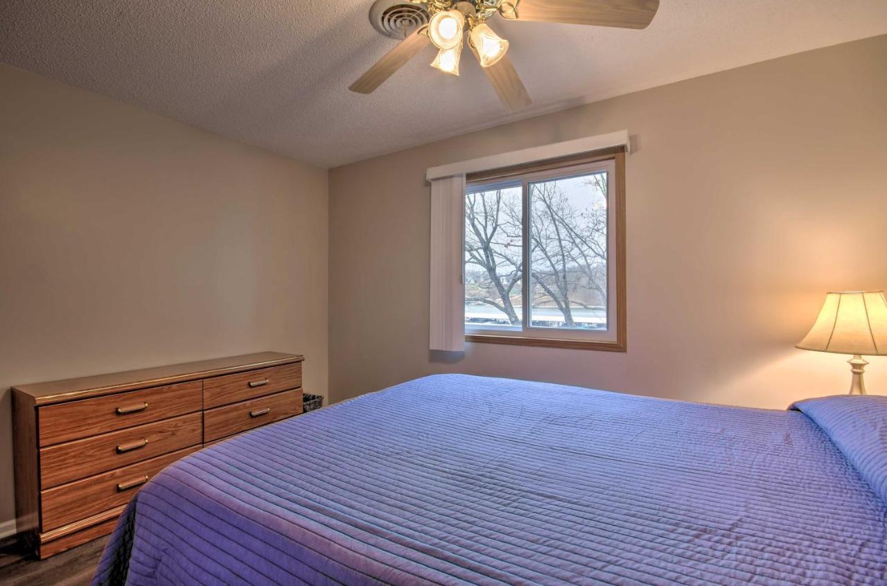 Villa On-The-Water Retreat With Dock Pet Friendly! Lake Ozark Exterior foto